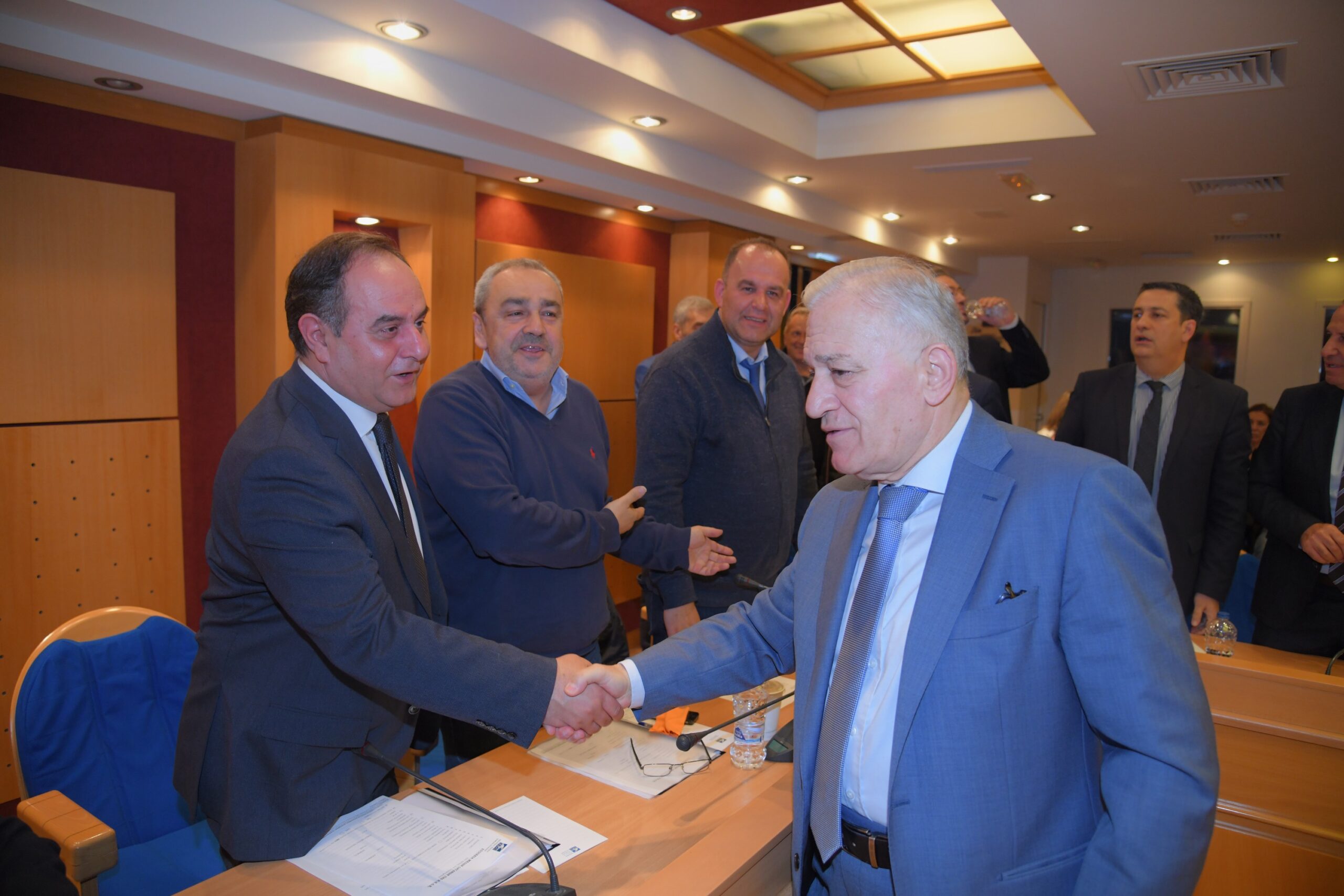 Στην Εκτελεστική Επιτροπή της ΚΕΔΕ εξελέγη ο δήμαρχος Καρδίτσας Β. Τσιάκος