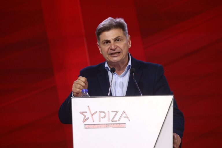 Ν. Φαραντούρης στο Πρώτο: Ας προσέξουν όσοι προσφέρουν δώρα στον Μητσοτάκη – Ο ΣΥΡΙΖΑ μπορεί να ξαναγίνει καταλύτης των εξελίξεων (audio)