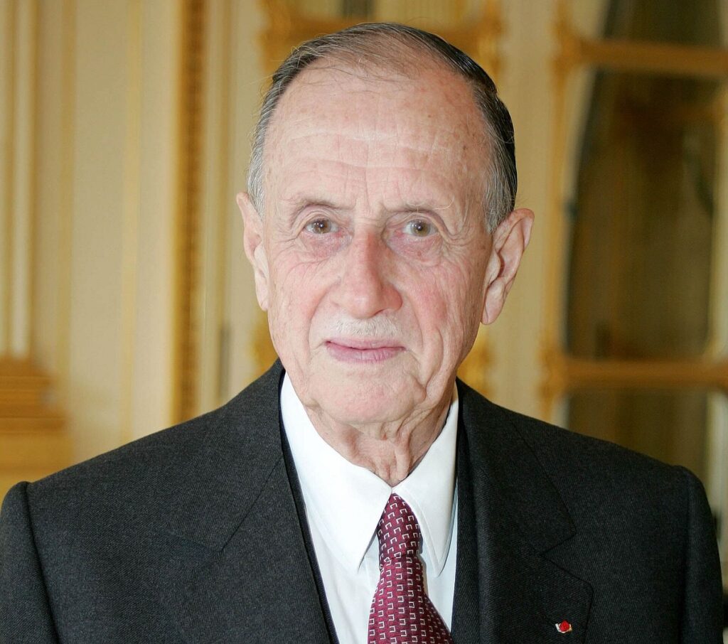 Γαλλία: Ο ναύαρχος Φιλίπ ντε Γκωλ, πρωτότοκος γιος του στρατηγού, πέθανε σε ηλικία 102 ετών
