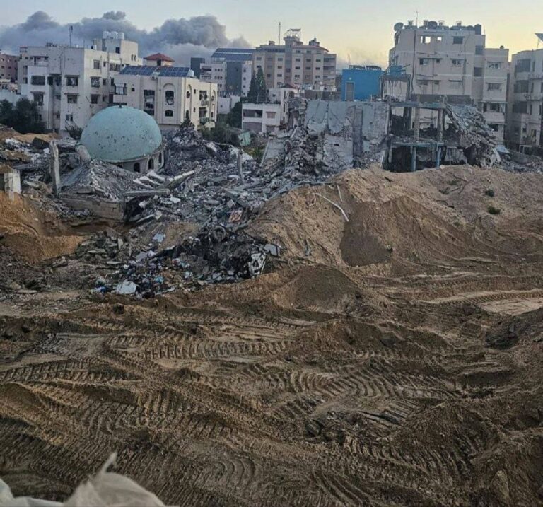 Γάζα: Στο στόχαστρο παραμένει το νοσοκομείο Αλ Σίφα – 140 νεκροί