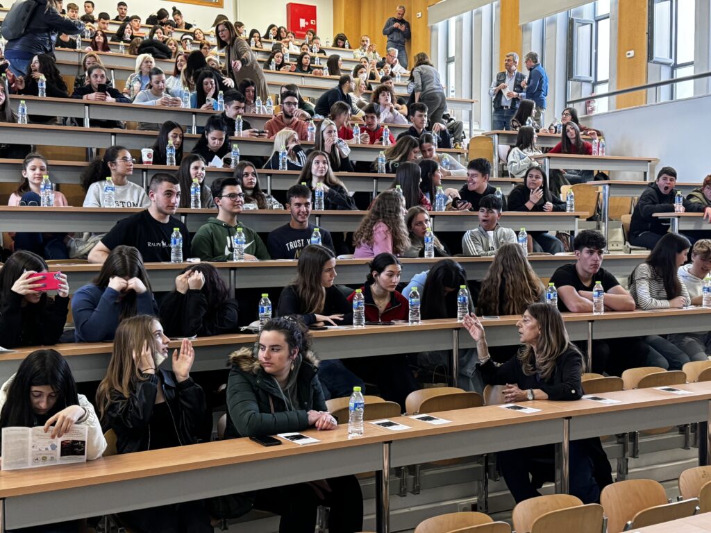 Οι μαθητές της Μαγνησίας μαθαίνουν για τα θετικά και αρνητικά της τεχνητής νοημοσύνης