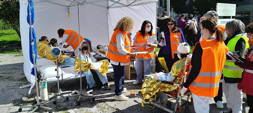 Άσκηση σεισμού στο Νοσοκομείο Βόλου