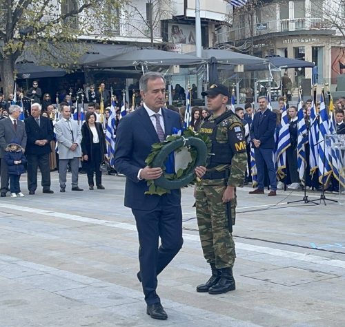 Στη μαθητική παρέλαση της Κοζάνης για την Εθνική Επέτειο της 25ης Μαρτίου ο ΥΜΑΘ Στάθης Κωνσταντινίδης