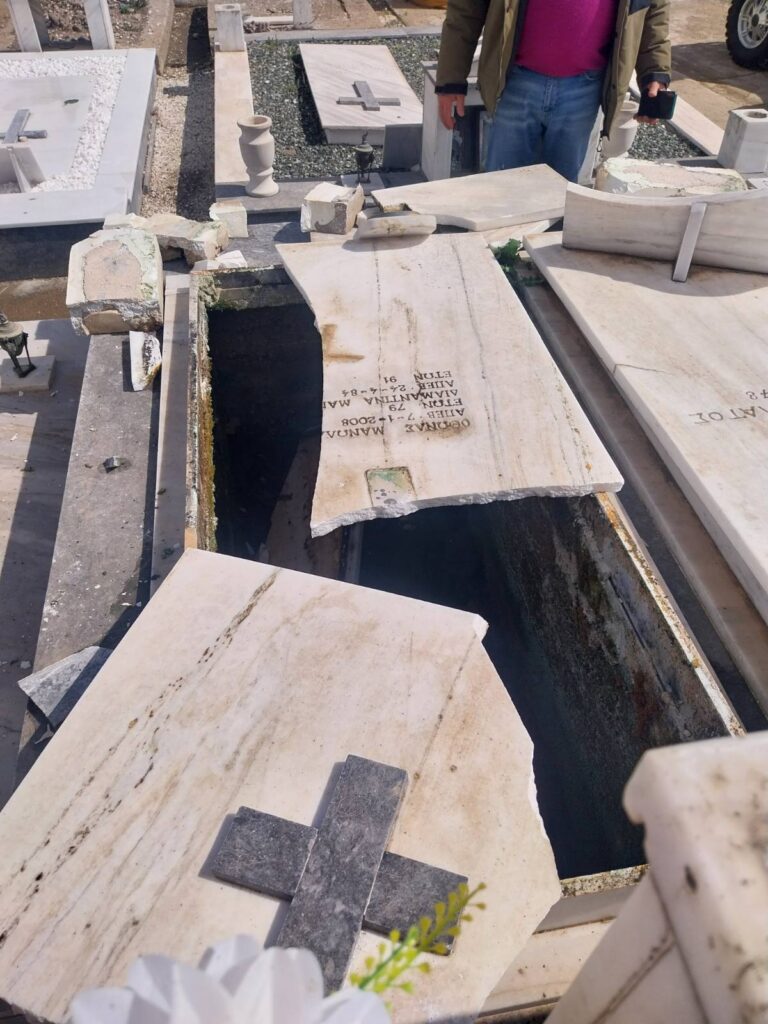 Σημαντικές ζημιές στο Κοιμητήριο Γαστούνης από τον ανεμοστρόβιλο