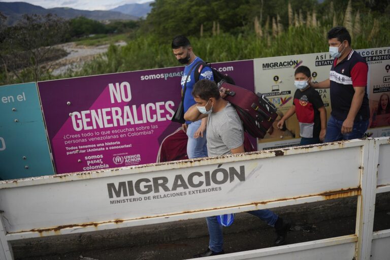  ΔΟΜ: Καταγγέλλει την αύξηση του αντιμεταναστευτικού πολιτικού λόγου