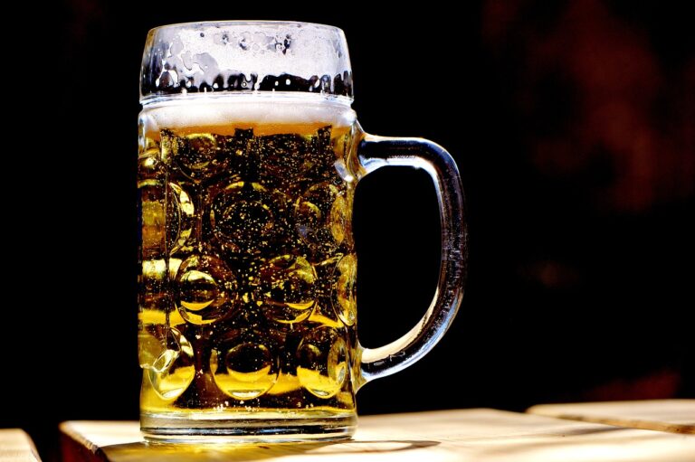 Βέλγιο: Επιστήμονες χρησιμοποιούν τεχνητή νοημοσύνη για να βελτιώσουν τη γεύση της μπύρας