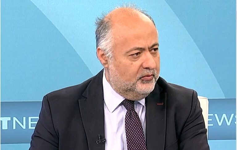 Δ. Τσιόδρας στο ΕΡΤΝews για τα μη κρατικά πανεπιστήμια: Αίρεται ένας αναχρονισμός – Τι είπε για Τέμπη και συνάντηση αγροτών με πρωθυπουργό