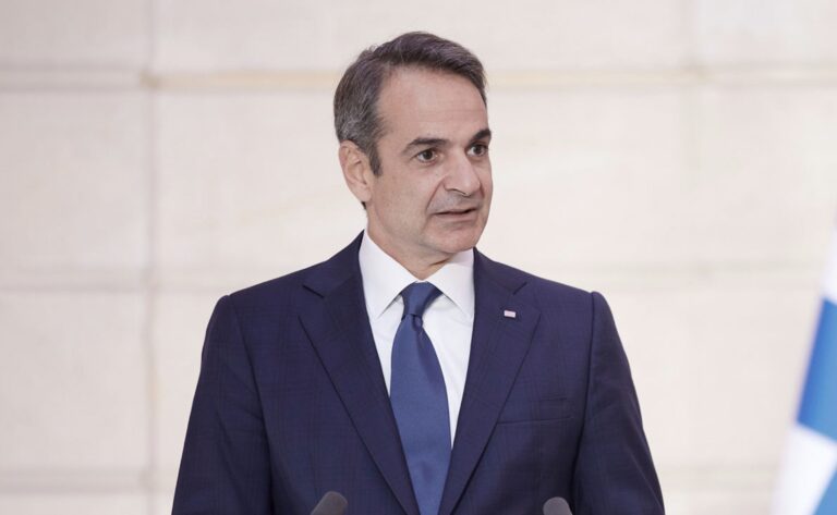 Συγχαρητήριο μήνυμα του Κ. Μητσοτάκη στον Κ. Στάρμερ για τη νίκη του στις εκλογές της Μ. Βρετανίας