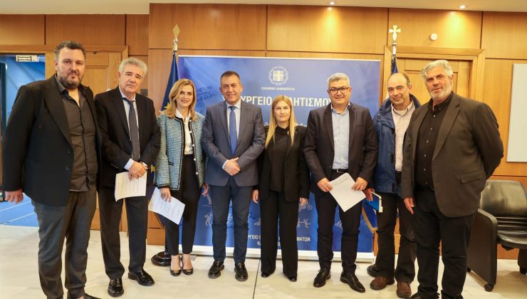 Χανιά: ”Έπεσαν” οι υπογραφές για την ανακατασκευή του Κολυμβητηρίου