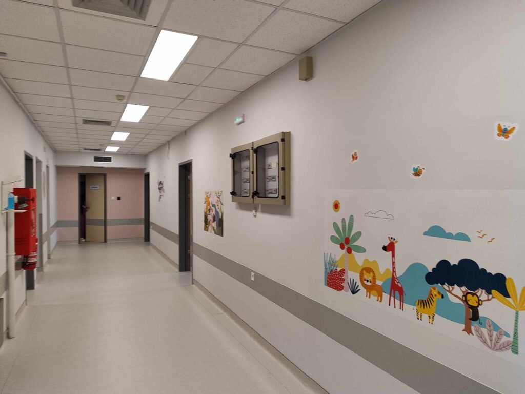 Εγκαίνια της ανακαινισμένης Παιδιατρικής Κλινικής στο νοσοκομείο Καστοριάς