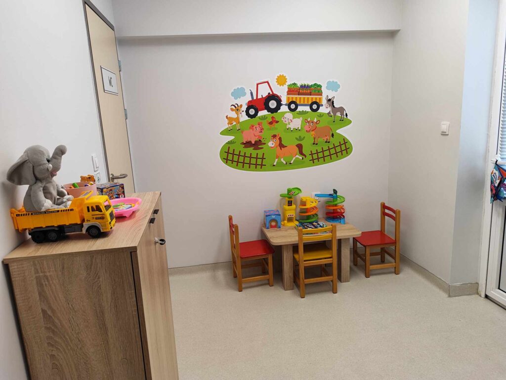 Εγκαίνια της ανακαινισμένης Παιδιατρικής Κλινικής στο νοσοκομείο Καστοριάς