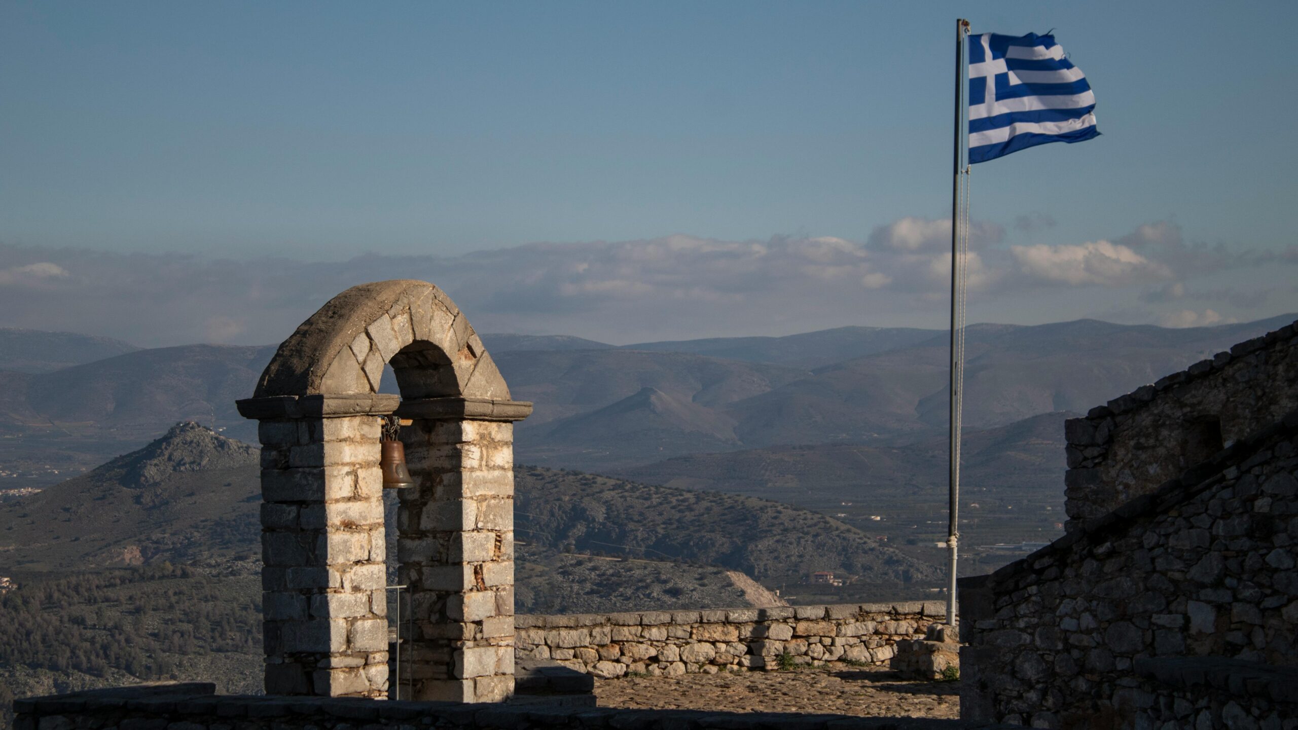 Τι γιορτάζουμε την 25η Μαρτίου και η αγαπημένη σκορδαλιά του βασιλιά Όθωνα