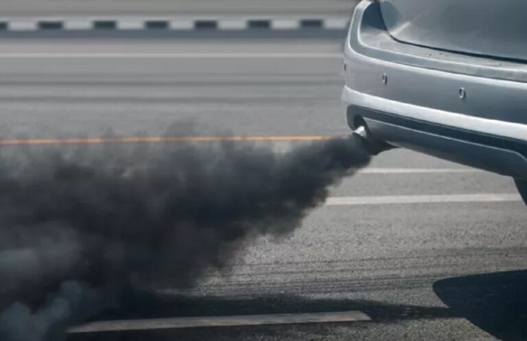 Αυτοκίνητο – έρευνα: «Καθαρότερα» και «πράσινα» οχήματα για μείωση της επιβάρυνσης του περιβάλλοντος