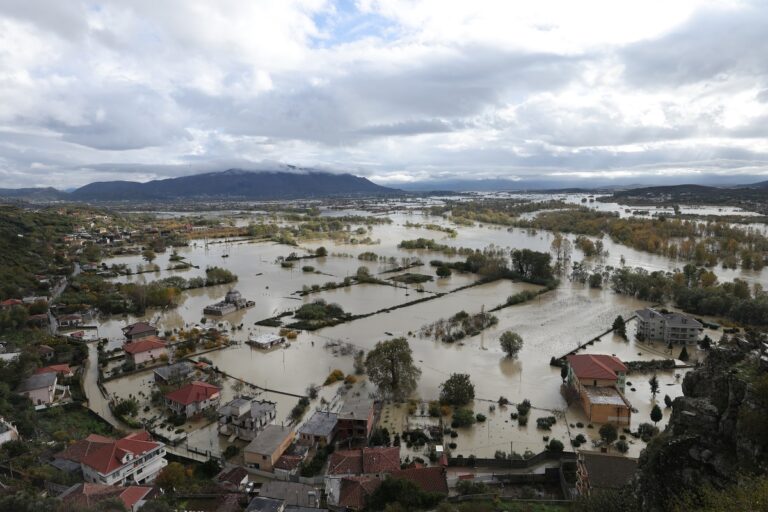 Swiss Re: Οι φυσικές καταστροφές στοίχισαν 108 δισ. δολάρια στις ασφαλιστικές εταιρείες