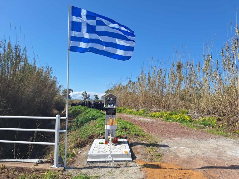 Καλαμάτα: Τρισάγιο στη μνήμη του Αντιπτεράρχου ε.τ. Επαμεινώνδα Κωστέα