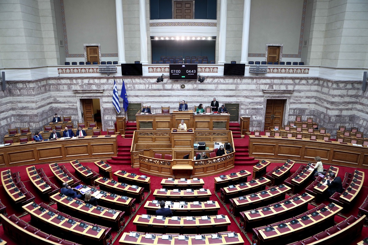 Βουλή: Καταψηφίστηκε η πρόταση δυσπιστίας με 159 κατά και 141 υπέρ