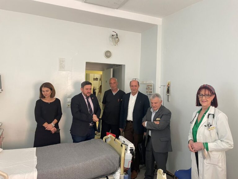 Δωρεά τις Συνεταιριστικής Τράπεζας Θεσσαλίας στο Καρδιολογικό Τμήμα του Γ.Ν. Λάρισας