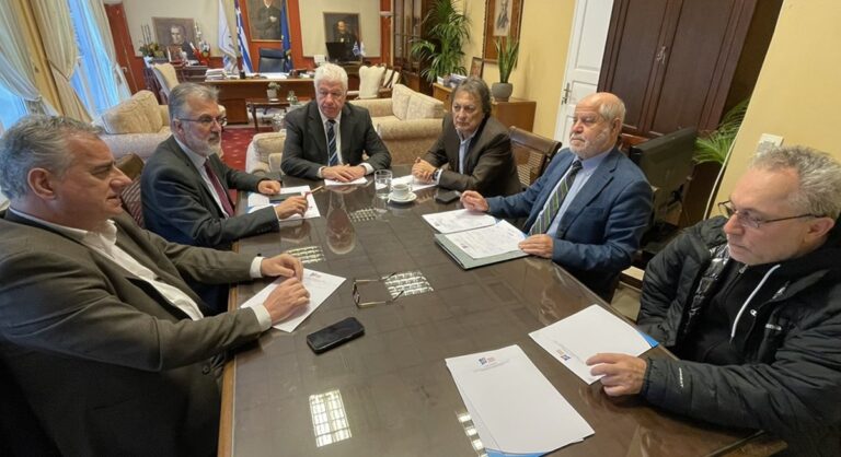 Κέρκυρα: Σύσκεψη στην Περιφέρεια για τα μείζονα προβλήματα του νησιού