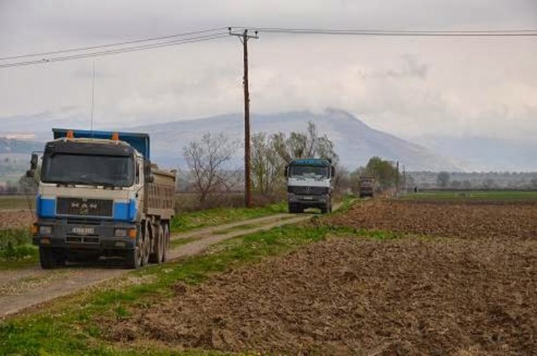 Στη Βουλή οι ρυθμίσεις για το φθηνότερο αγροτικό τιμολόγιο ρεύματος