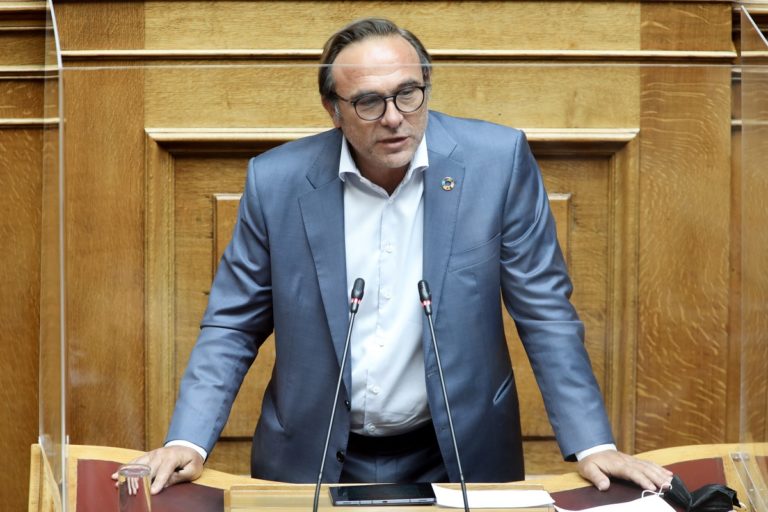 Οι πρώτοι 16 υποψήφιοι ευρωβουλευτές του ΚΟΣΜΟΥ