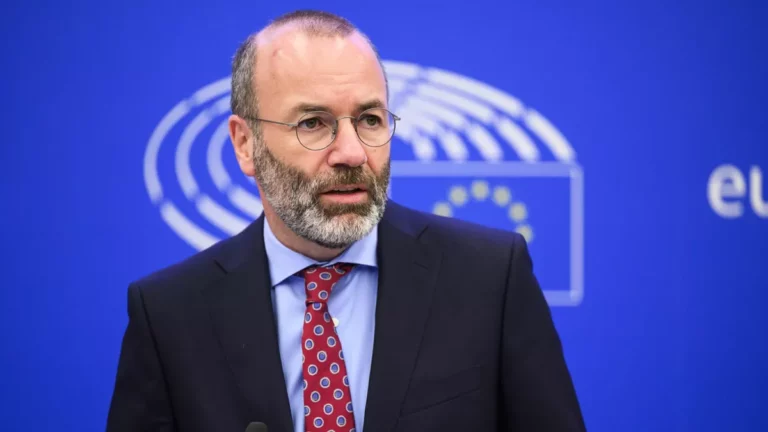 Μ. Βέμπερ: Εάν η Ούρσουλα φον ντερ Λάιεν αποτύχει, διακινδυνεύουμε να καταλήξουμε σε μια Ευρώπη με πολλή αστάθεια
