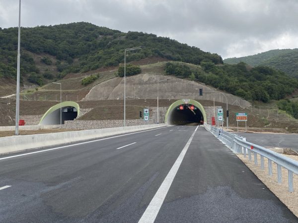 Τα εγκαίνια του τμήματος Λαμία-Καλαμπάκα του Ε65 με ομιλία του Πρωθυπουργού