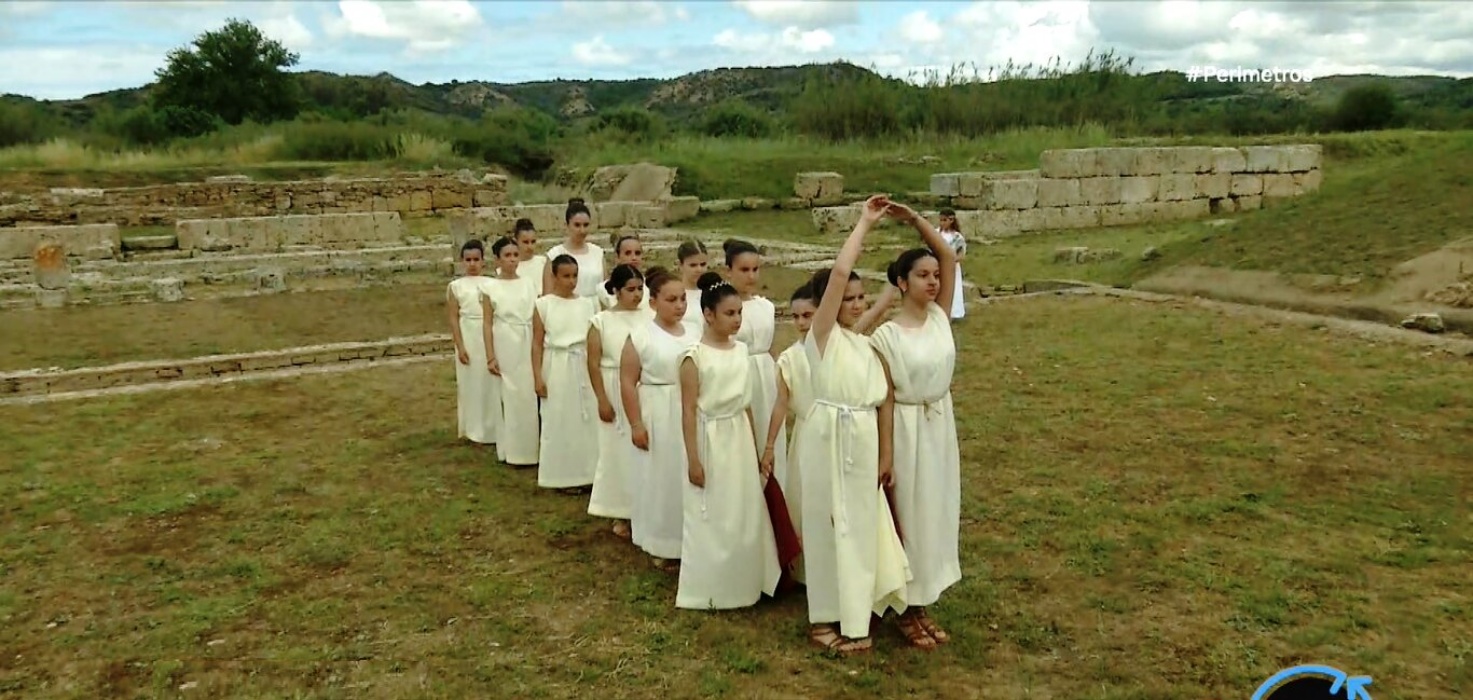 Παράσταση στα αρχαία ελληνικά από μαθητές δημοτικού στην αρχαία Ήλιδα