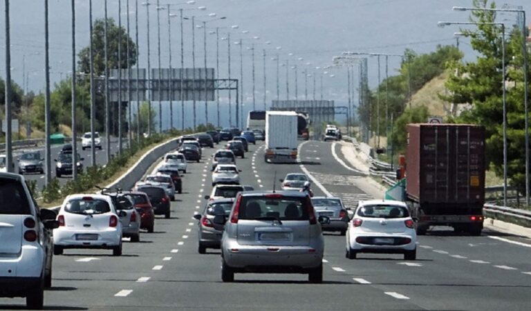 Τέλη κυκλοφορίας με τον μήνα για Πάσχα στην επαρχία με αυτοκίνητο