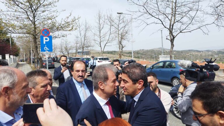 Κοζάνη: Σύσκεψη με τον Λευτέρη Αυγενάκη στην Περιφέρεια Δυτικής Μακεδονίας (βίντεο)