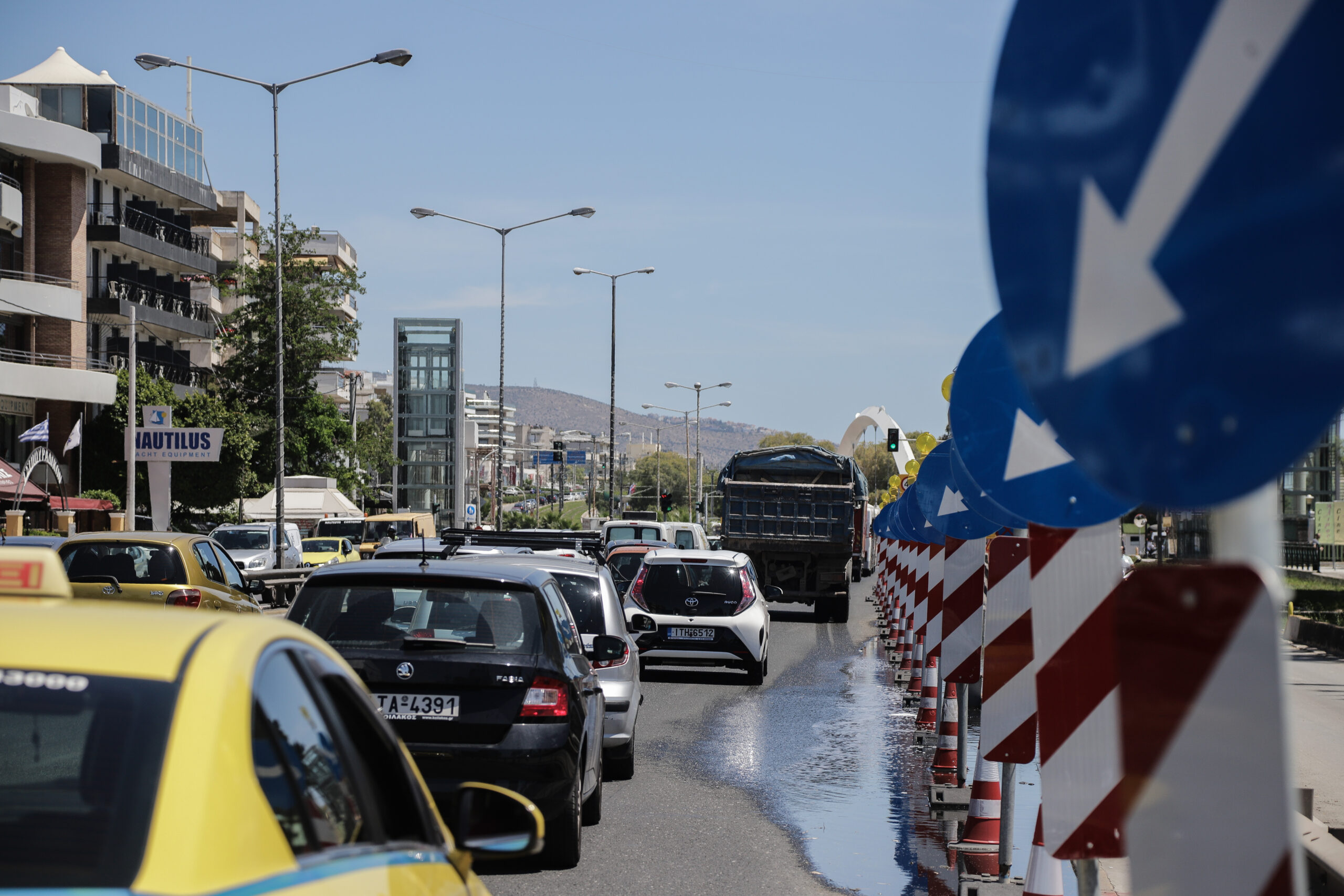 Κυκλοφοριακές ρυθμίσεις την Κυριακή (21/04) στους δήμους Π. Φαλήρου και Αλίμου