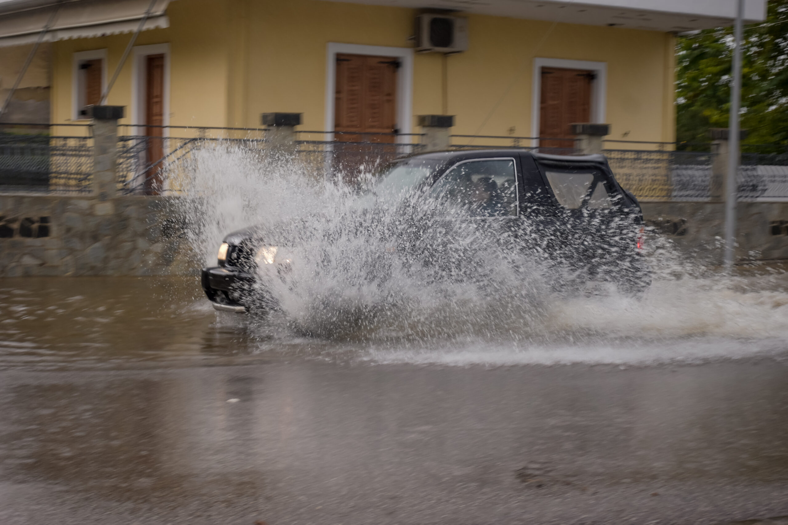 ΕΙΚΟΝΕΣ ΑΠΟ ΤΗΝ ΚΑΚΟΚΑΙΡΙΑ ΣΤΟ ΝΟΜΟ ΗΛΕΙΑΣ (ILIALIVE.GR/ΓΙΑΝΝΗΣ ΣΠΥΡΟΥΝΗΣ / EUROKINISSI)