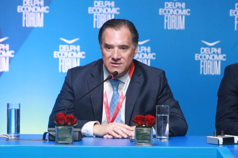 Άδ. Γεωργιάδης: Είμαστε το 2% του ευρωπαϊκού πληθυσμού  και παράγουμε το 10% των φαρμάκων που εξάγει η ΕΕ