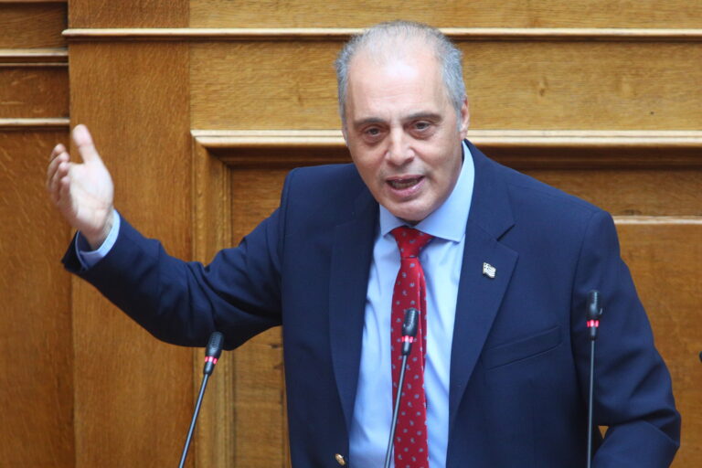Βουλή: Άρση ασυλίας του Κ. Βελόπουλου αποφάσισε η Ολομέλεια