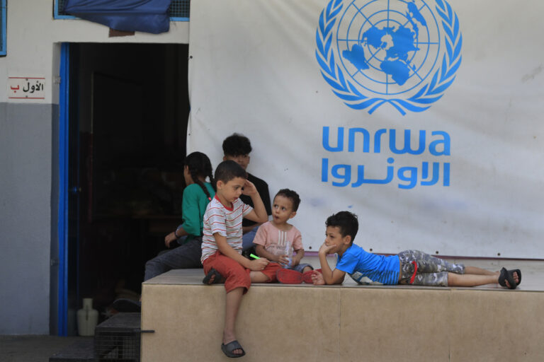 ΟΗΕ: Η διάλυση της UNRWA θα επιτάχυνε τον λιμό στη Γάζα – Θα καταδίκαζε μια ολόκληρη γενιά παιδιών στην απελπισία