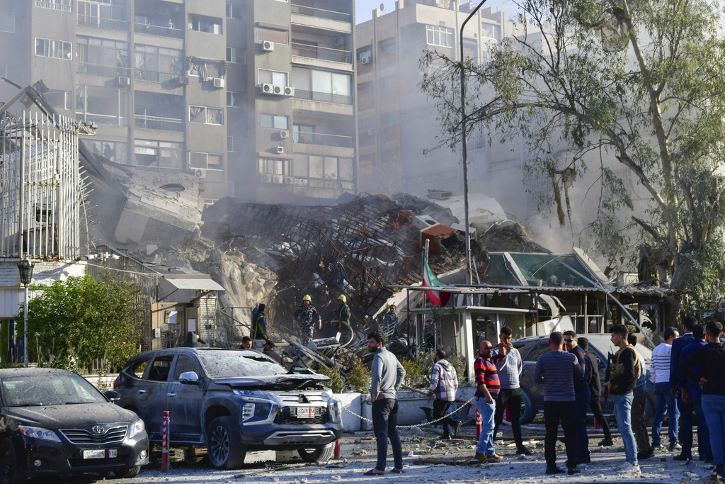 Μέση Ανατολή: Ο βομβαρδισμός της ιρανικής πρεσβείας στη Συρία εντείνει την ανησυχία ανάφλεξης