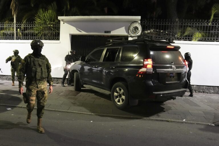 Οι ΗΠΑ «καταδικάζουν» την εισβολή της αστυνομίας του Ισημερινού στην πρεσβεία του Μεξικού
