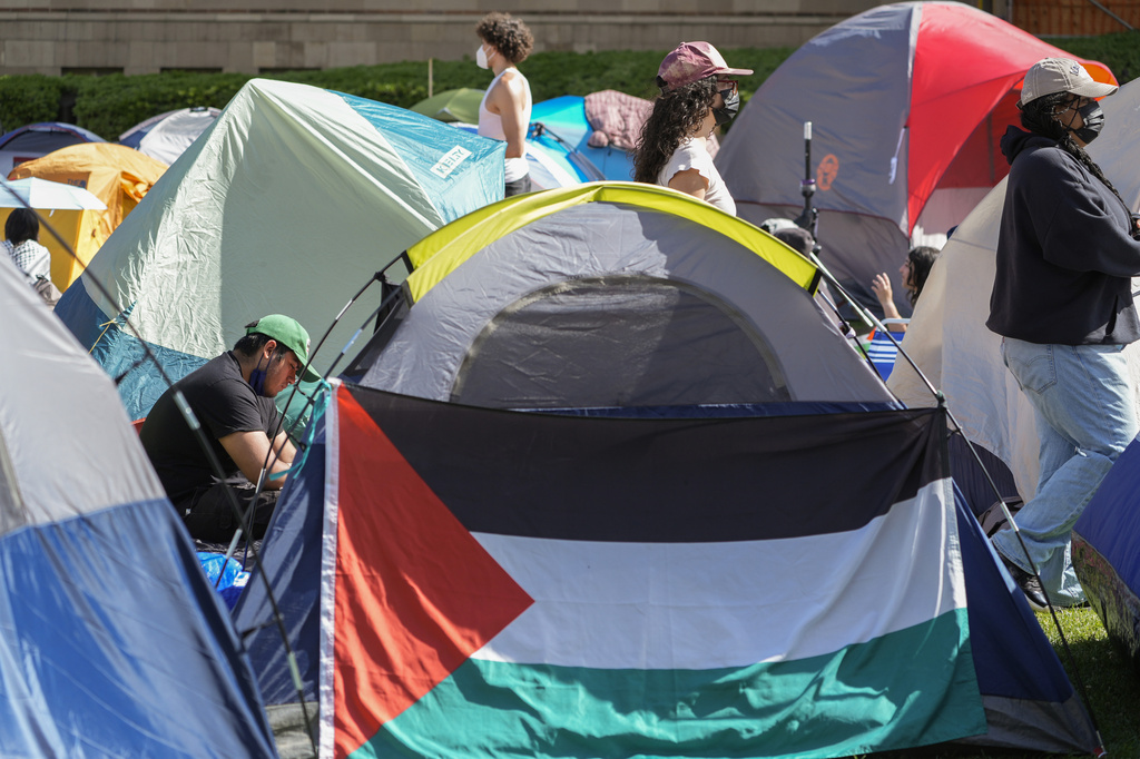 Εντάσεις στις φιλοπαλαιστινιακές φοιτητικές διαδηλώσεις στις ΗΠΑ – Εξαπλώνεται το κύμα διαμαρτυρίας και στην Ευρώπη