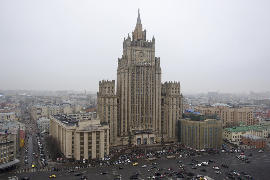 Η Μόσχα θα προχωρήσει σε αντίποινα αν οι δυτικές χώρες χρησιμοποιήσουν παράνομα τα «παγωμένα» ρωσικά περιουσιακά στοιχεία