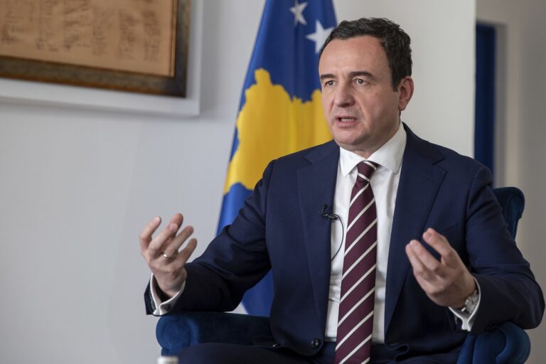 ΗΠΑ: Ζητούν από τον Άλμπιν Κούρτι επείγουσα πρόοδο για την ίδρυση της ένωσης δήμων με σερβική πλειοψηφία