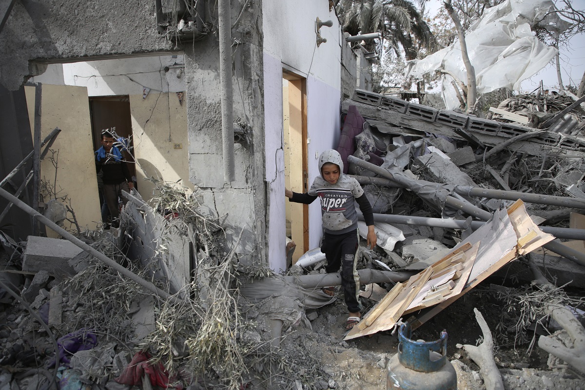 Γάζα: Ισραηλινούς βομβαρδισμούς στη Ράφα με 8 νεκρούς αναφέρουν παλαιστινιακά μέσα ενημέρωσης