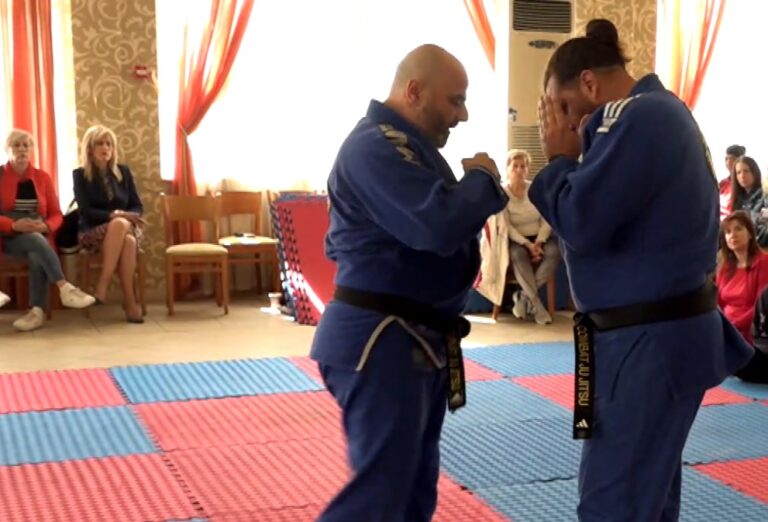 Μαθήματα αυτοάμυνας για γυναίκες από το δήμο Λαγκαδά