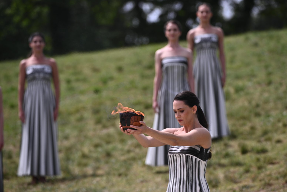 Ολυμπιακή Φλόγα: Από ποιες περιοχές της Ελλάδας θα περάσει- Καταλήγει στο Παναθηναϊκό Στάδιο στις 26 Απριλίου