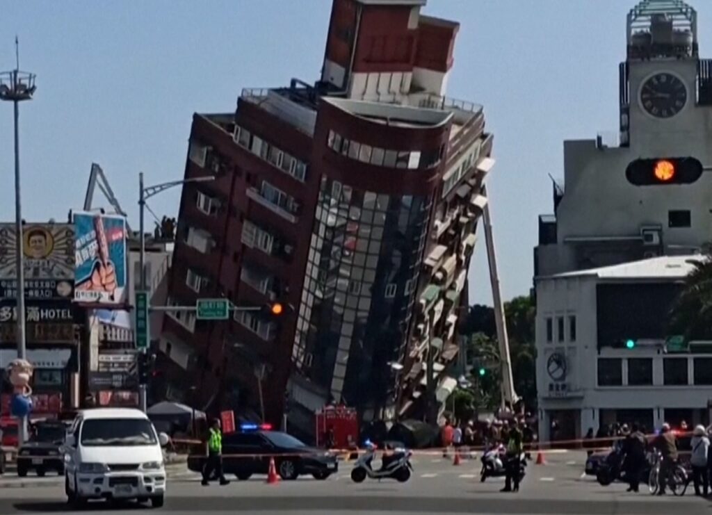 Ταϊβάν: Εκατοντάδες τραυματίες και 7 νεκροί από τον ισχυρό σεισμό άνω των 7 Ρίχτερ – Αναφορές για δεκάδες εγκλωβισμένους