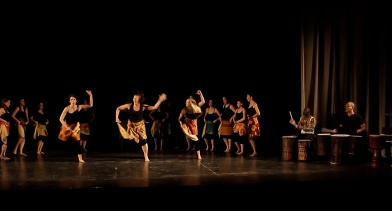 Ένθετο Τέχνες: Καθημερινά μαθήματα χορών/μουσικής από το Μαλί στο Yeleen dance & music of West Africa