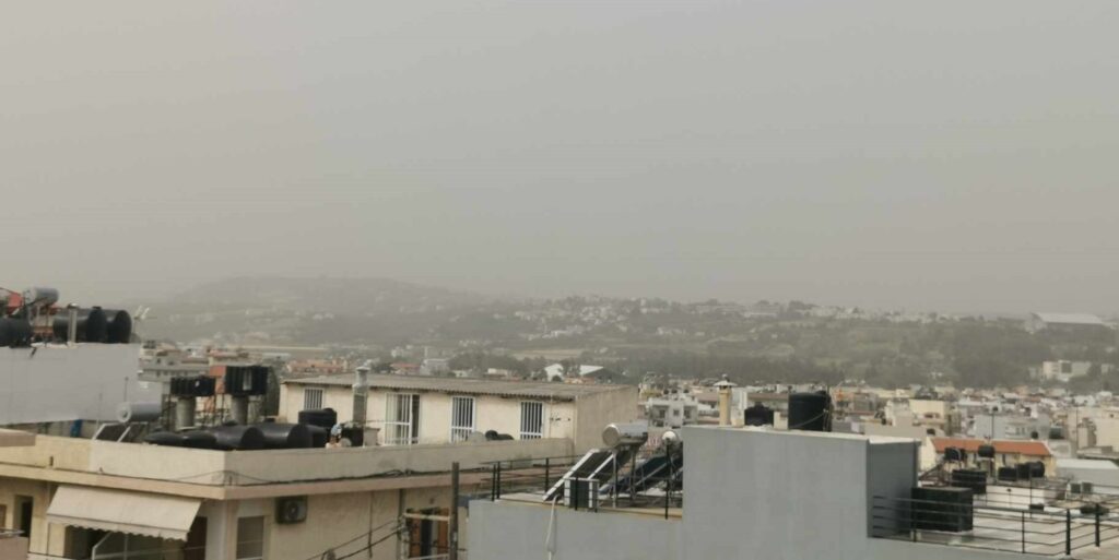 Την ανατολική Κρήτη επηρεάζει σήμερα η αφρικανική σκόνη – Συστάσεις για λήψη μέτρων προστασίας