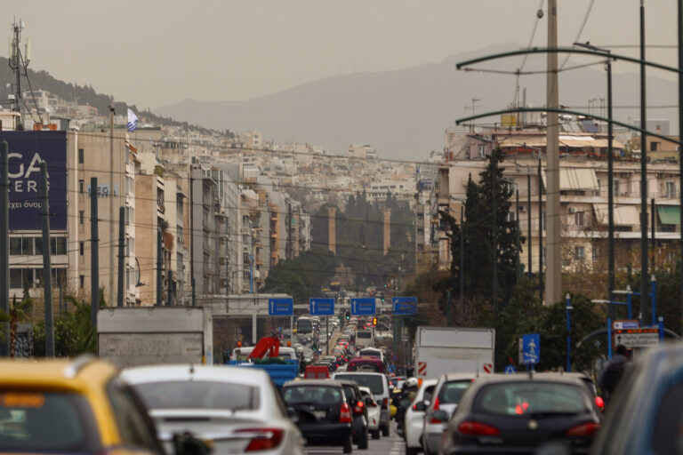 Δ. Σαρηγιάννης: Ένδειξη της κλιματικής αλλαγής η αφρικανική σκόνη – Κίνδυνος από τη μεταφορά παθογόνων μικροοργανισμών