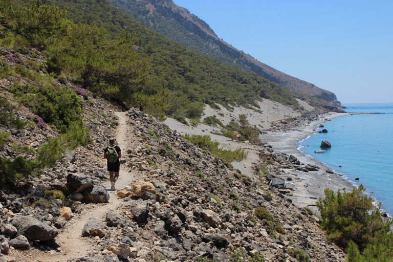 Χανιά: Κινητοποίηση της Πυροσβεστικής στα Σφακιά για περιπατητή που ειδοποίησε ότι κινδυνεύει