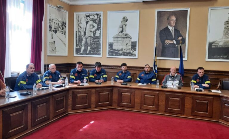 Σέρρες: Σύσκεψη για την αντιπυρική προστασία- “Σε πλήρη ετοιμότητα ο Δήμος Σερρών”