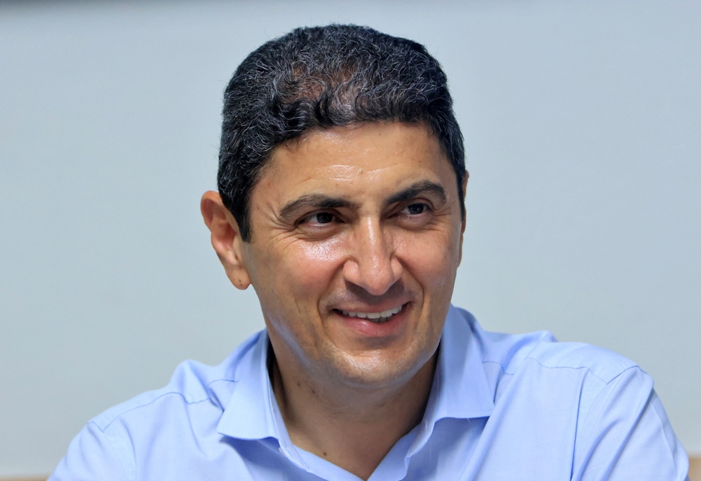 avgenakis