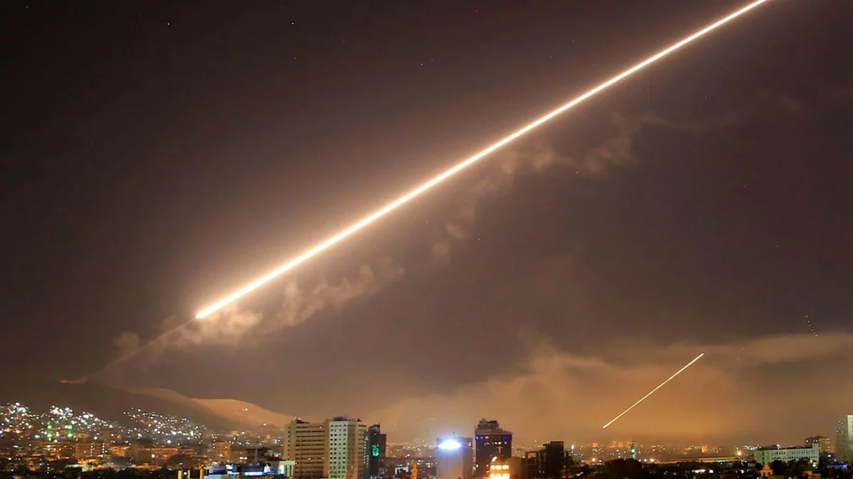 Εκρήξεις σε Δαμασκό και Βηρυτό ακούστηκαν χθες κατά την επίθεση του Ιράν στο Ισραήλ